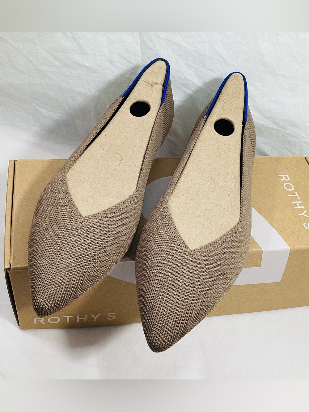 NEW Rothy's 8 Taupe The Point Portobello Knit Flats Blue Trim Style 152-017